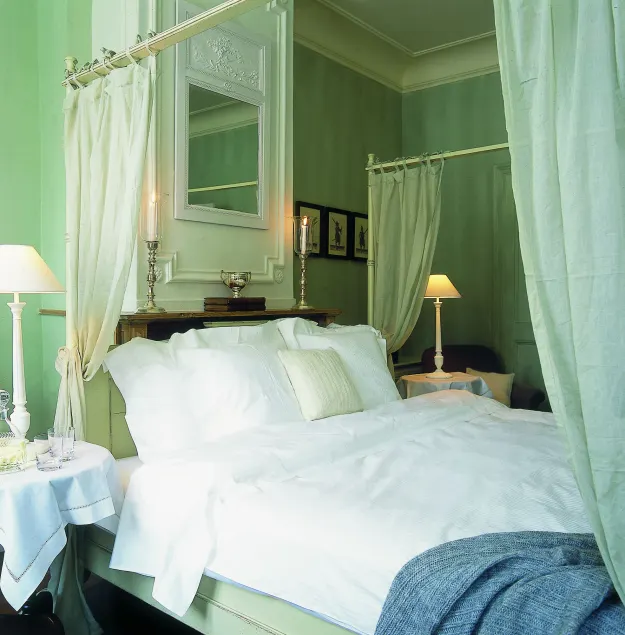 Hotel Recour - Image 1