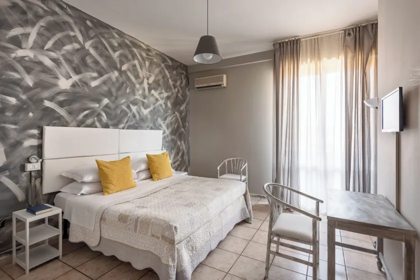 Hotel Roma - Image 1