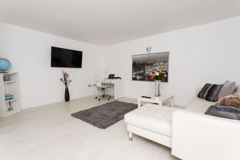 Live in Leeds Nazarene Apartments - Image 1