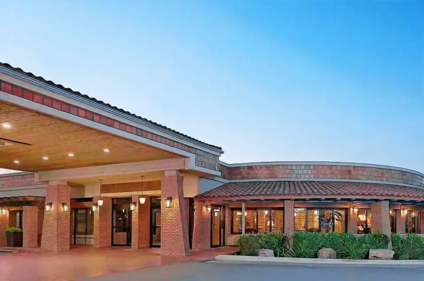 Stevens Inn - Image 1