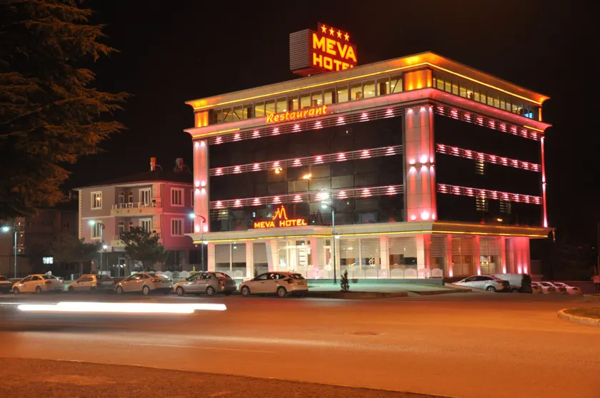 Meva Hotel - Image 1