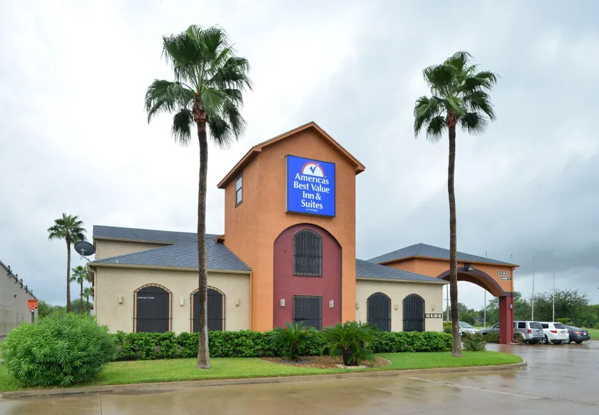 Americas Best Value Inn & Suites San Benito - Image 1