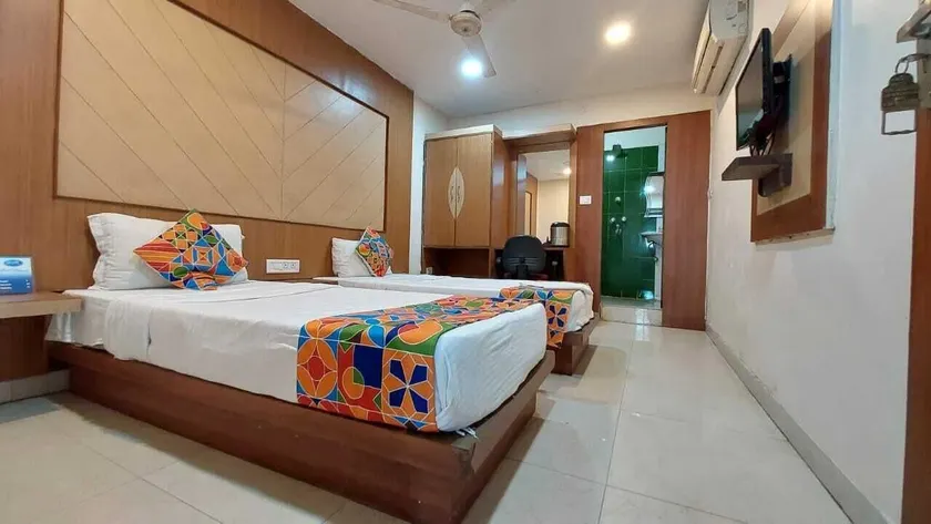 Hotel Park Resort Bhubaneswar - Image 1