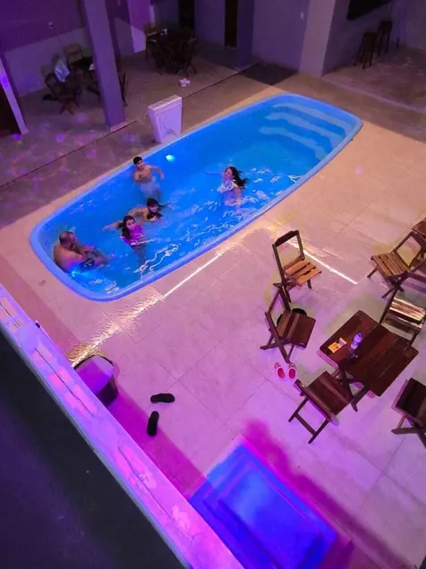 Hotel Jardim Tropical - Image 1