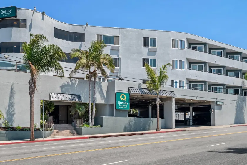 Quality Inn & Suites Hermosa Beach - Image 1