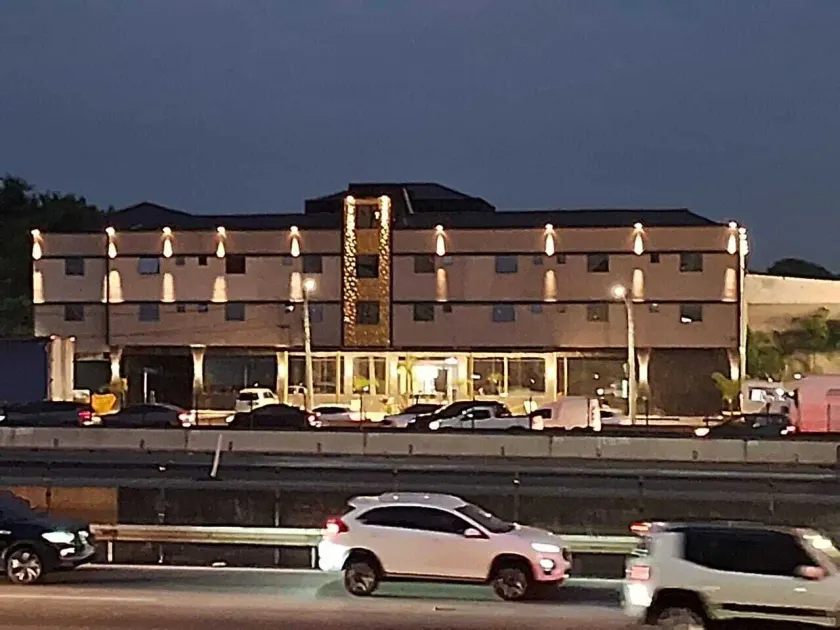 Hotel Internacional Guarulhos - Image 1