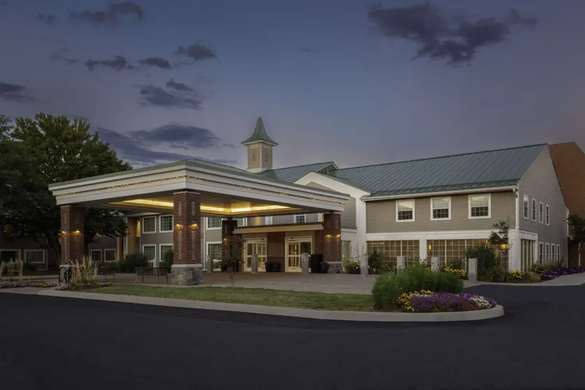 DoubleTree by Hilton Burlington Vermont - Image 1