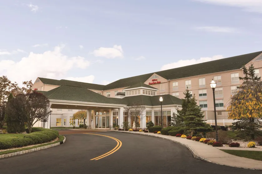 Hilton Garden Inn Bridgewater - Image 1