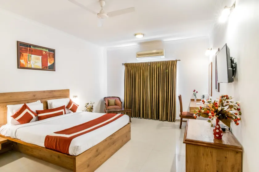 Octave Hotel - Double Road - Image 1