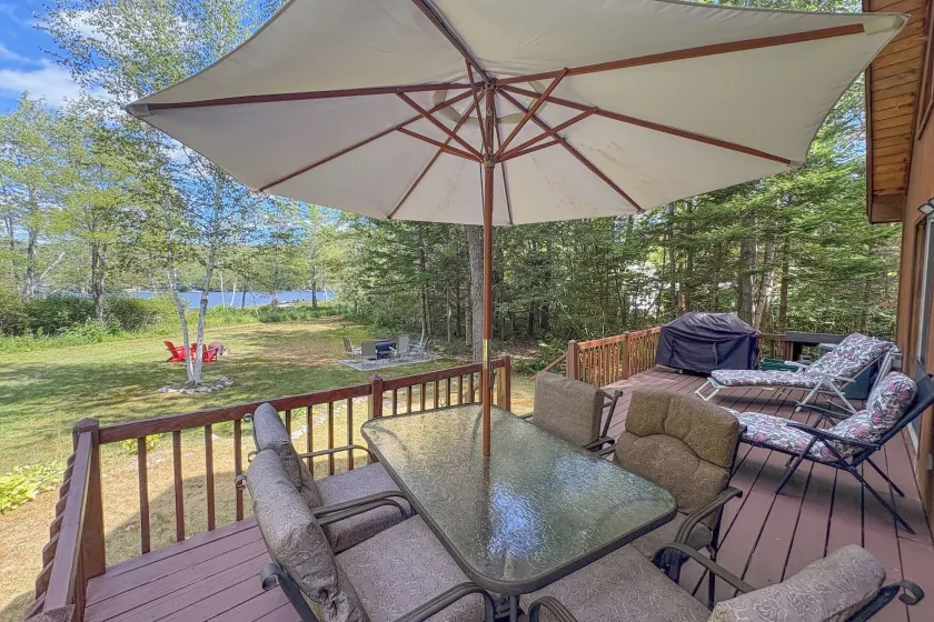 Private Lakefront & Boat Launch! Maine Family Home - Image 1