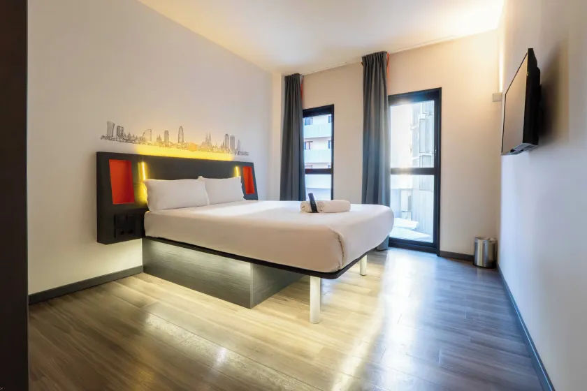 easyHotel Barcelona Fira - Image 1