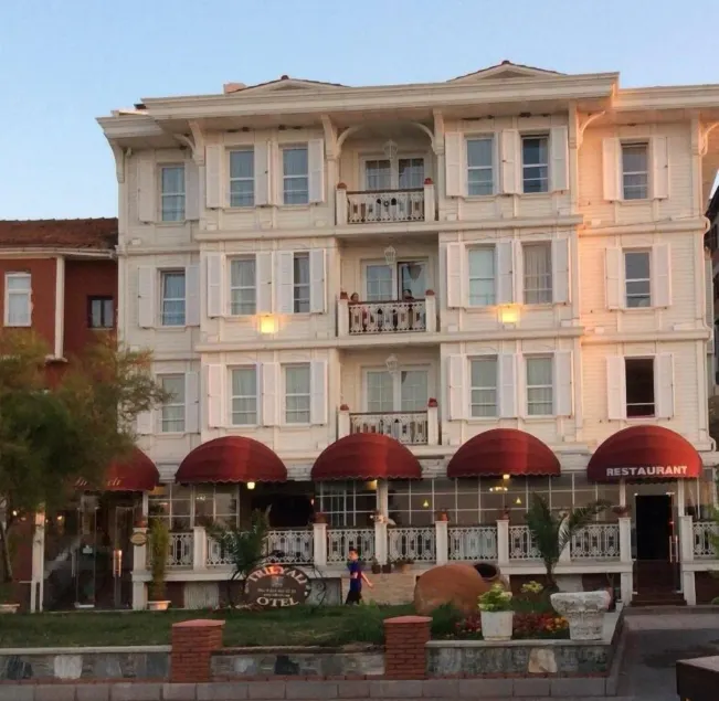 Trilyali Butik Otel - Image 1