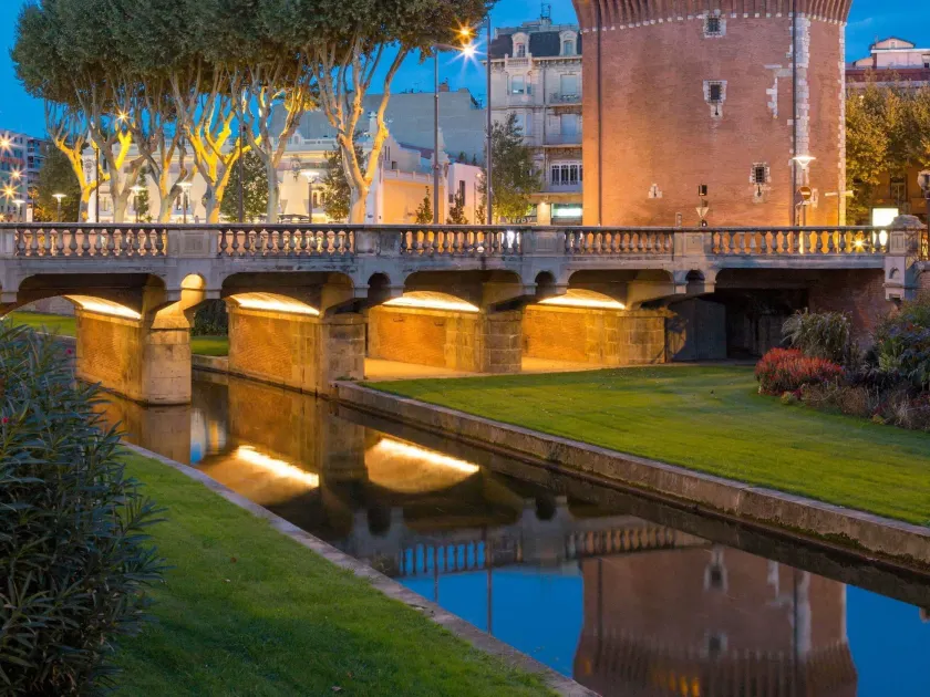 HotelF1 Perpignan Sud - Image 1