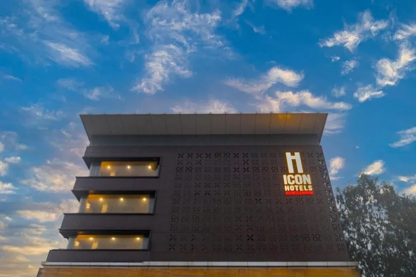 Icon Business Hotel by Bhagini - Image 1