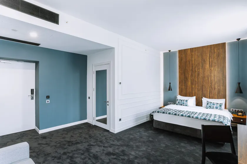 Hotel Twenties Tbilisi - Stay & Dine - Image 1