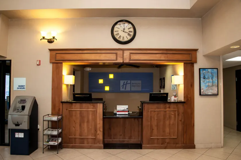 Holiday Inn Express Tucson-Airport by IHG - Image 1