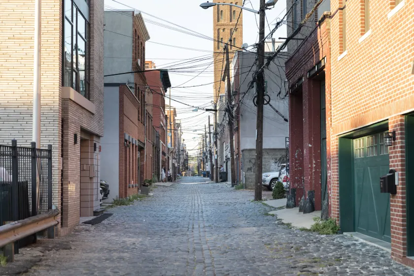 Deedee's Downtown Hoboken 2 - Image 1