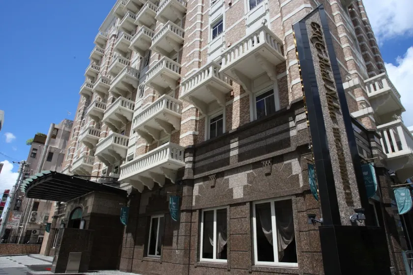 GRG Hotel Naha Higashimachi - Image 1