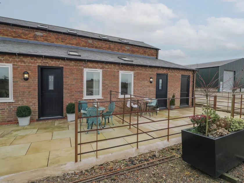 Pear Barn - Image 1