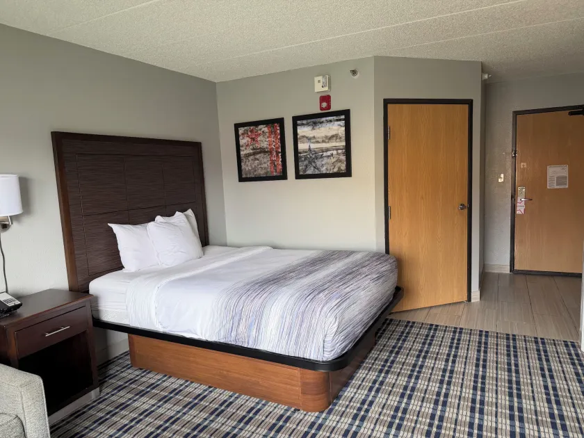 AmericInn by Wyndham Kearney - Image 1