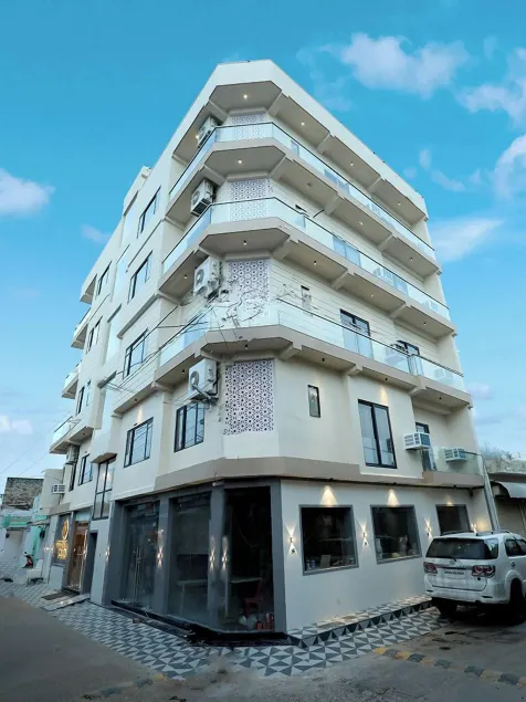 Geetanjali Hotel&Suites - Image 1