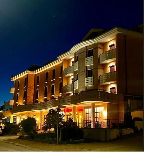 Hotel Valle Rossa - Image 1