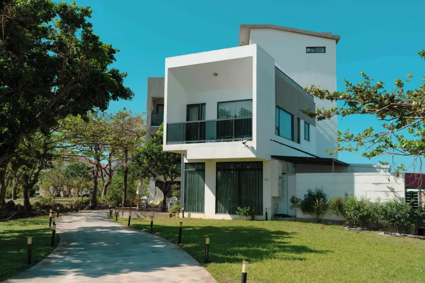 Okra Villa - Image 1