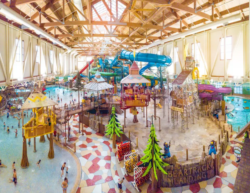 Great Wolf Lodge Waterpark Resort - Image 1