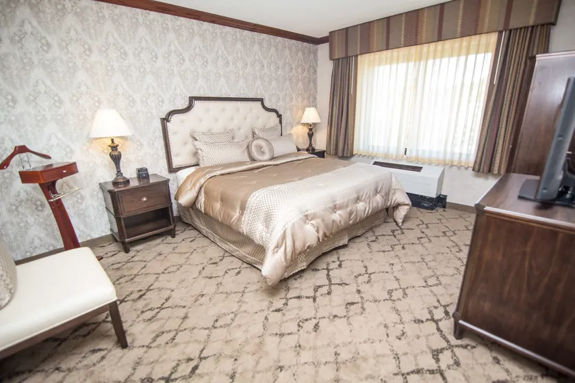 Best Western Plus Fairfield Executive Inn - Image 1