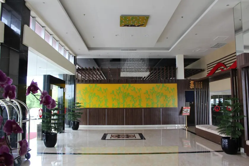 Asialink Premier Karawang - Lobby