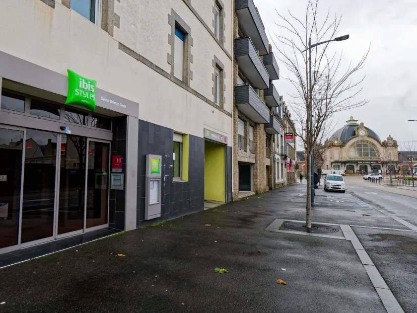 ibis Styles Saint-Brieuc Gare Centre - Image 1