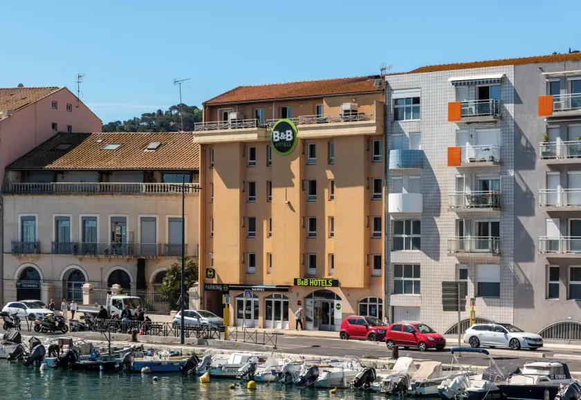 Hôtel Azur Sète - Image 1