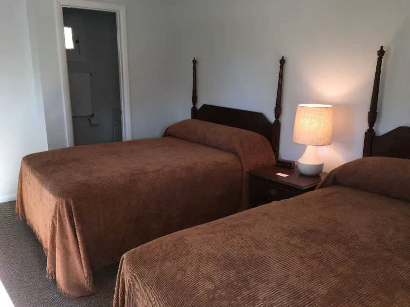 McGregor Inn Motel - Image 1