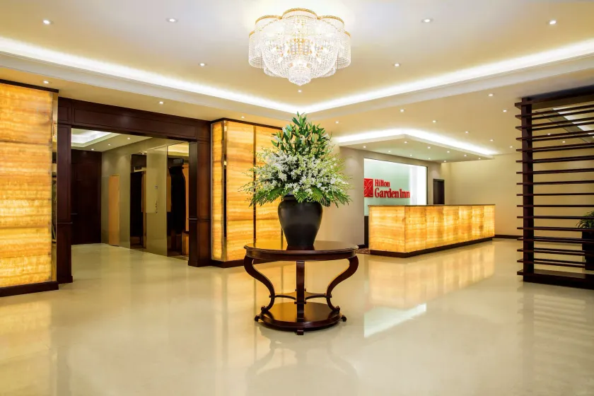 Hilton Garden Inn Hanoi - Image 1