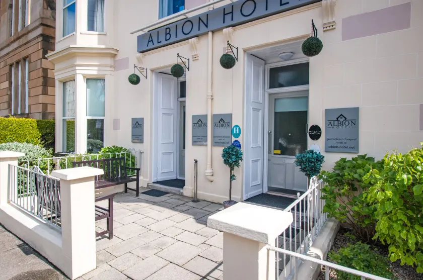 Albion Hotel - Image 1