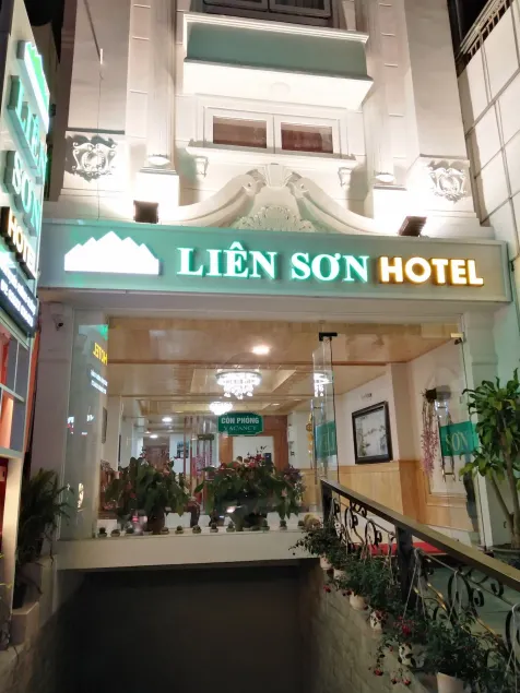 Khách sạn Liên Sơn - Đà Lạt - Image 1