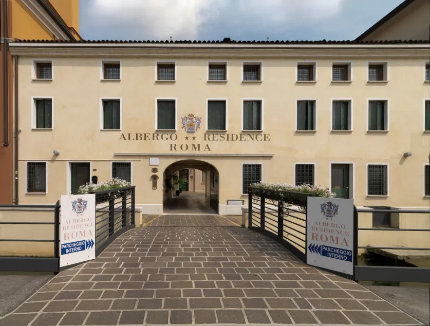 Hotel & Residence Roma - Image 1