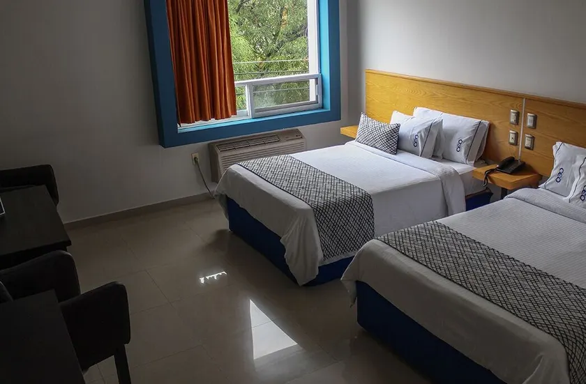 Hotel CEO - Image 1