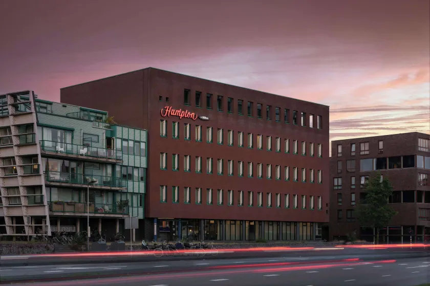 Hampton by Hilton Amsterdam Centre East - Image 1