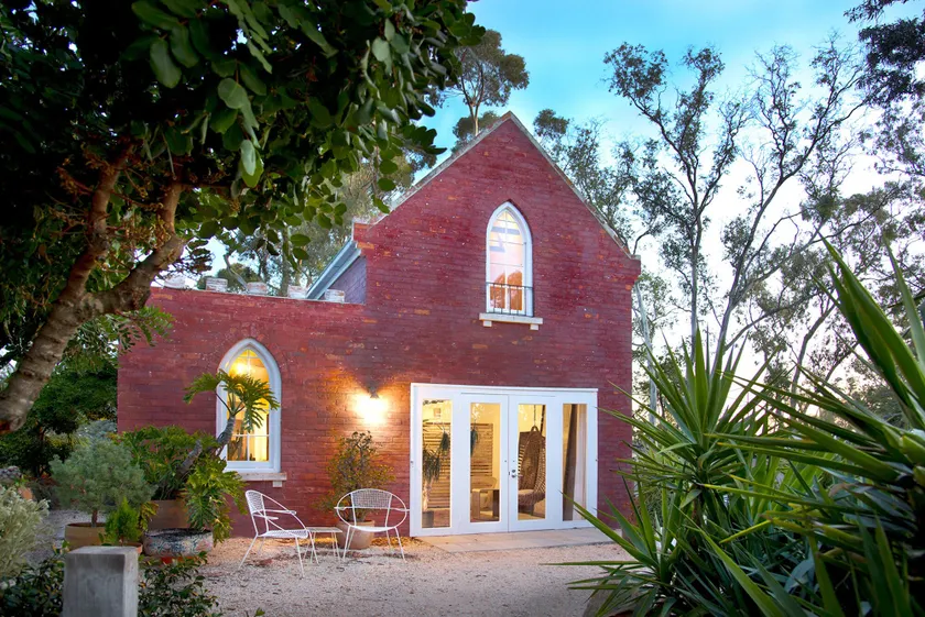 be&be castlemaine - Image 1