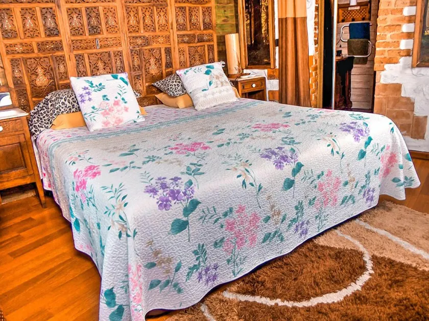 Luna Del Valle Apartamentos - Image 1