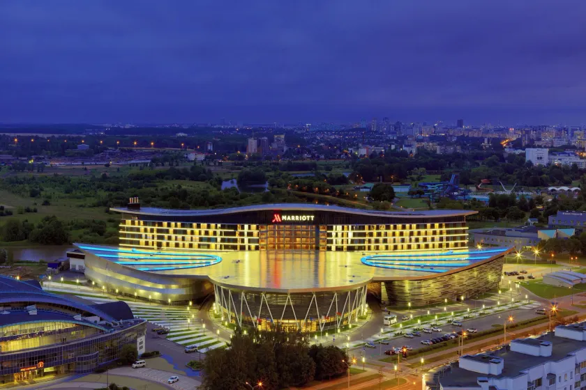 Minsk Marriott Hotel - Image 1