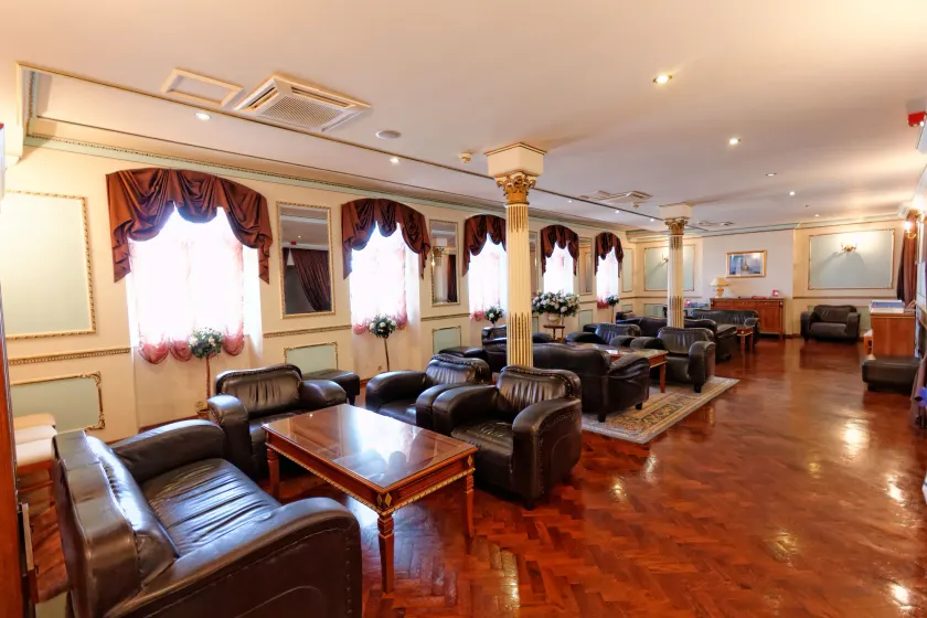 Hotel Val - Lobby