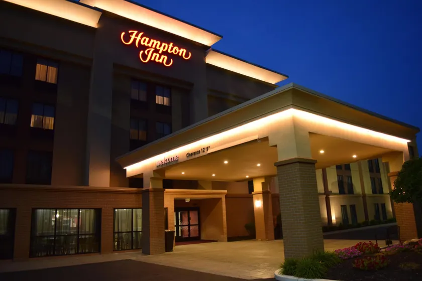 Hampton Inn Rochester-Greece - Image 1