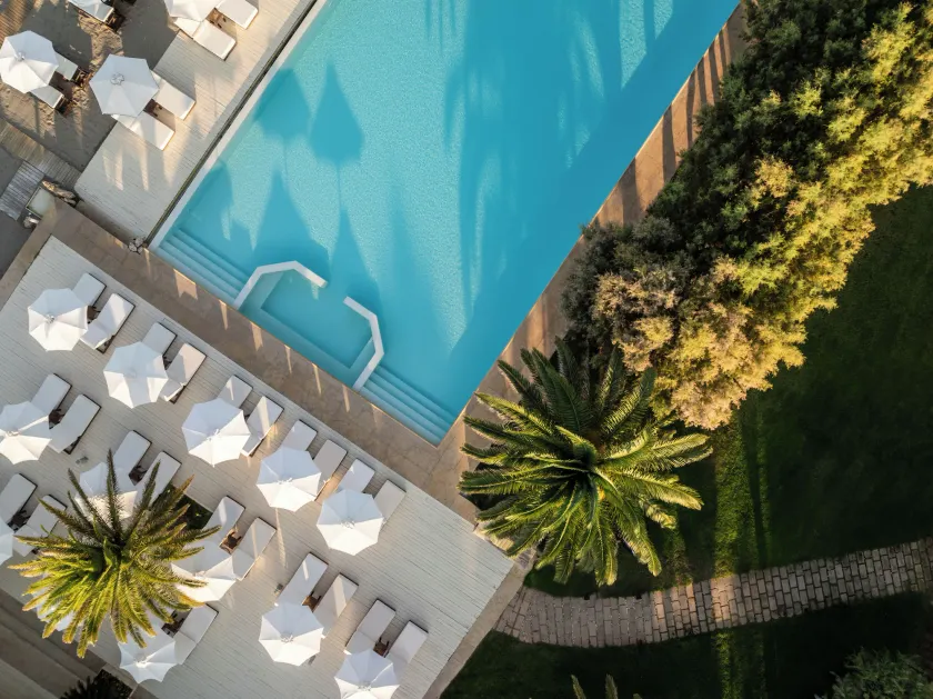 Plaza Resort - Image 1