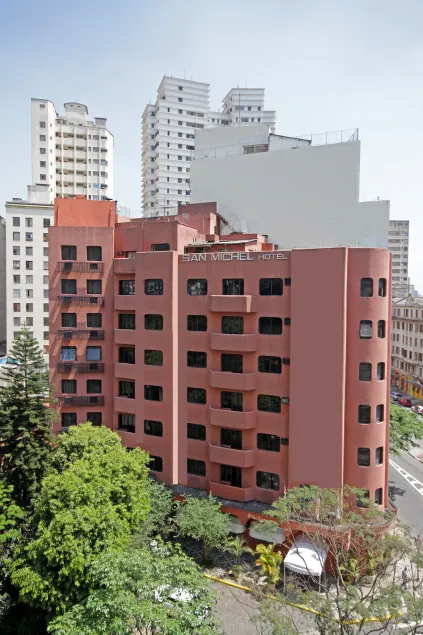San Michel Hotel - Image 1