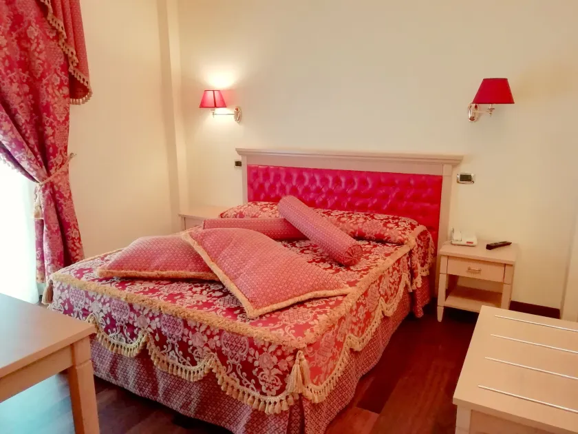 HOTEL CONCORDE - Image 1