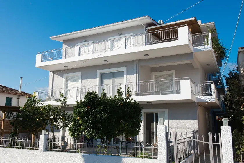 Regalo Apartments - Image 1