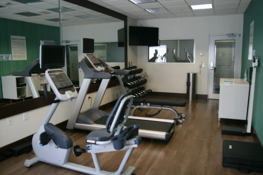 Holiday Inn Express Hotel & Suites Clute-Lake Jackson by IHG - Image 1