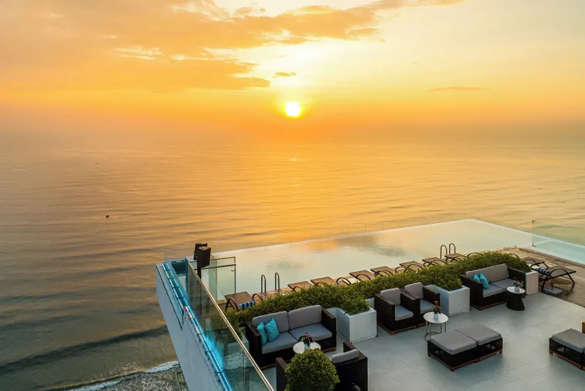 TMS Hotel Da Nang Beach - Image 1